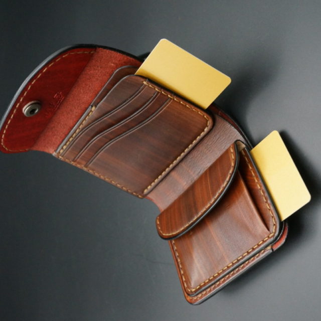 Flap S-short wallet image