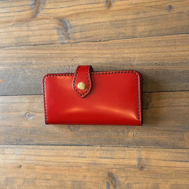 赤いコードバン スマホケース image