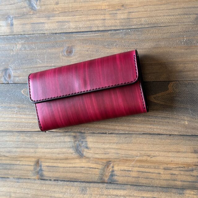 木目赤革 セミロング三つ折り財布