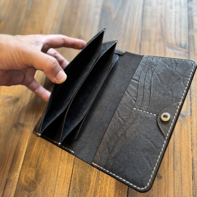 エレファント型押し 長財布 カード追加 image